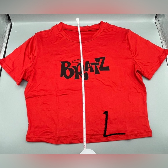 Bratz Crop Top - Picture 6 of 10